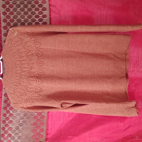 RW & Co. Sweater Sz Med - Picture 5 of 8